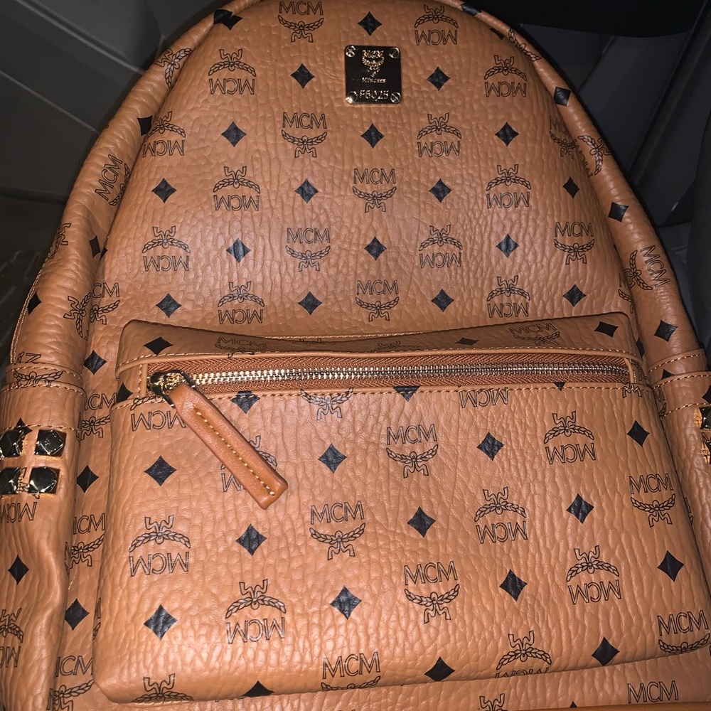 Mcm Backpack Medium Size - image 2